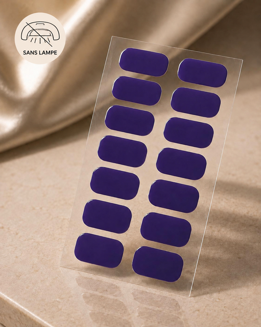 Nail sticker ongles bleu violet