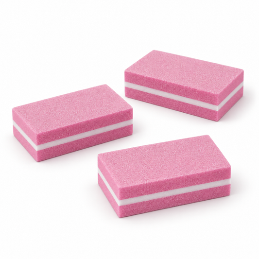     Bloc polissoir pour lisser et préparer les ongles naturels avant la pose de nail patch.